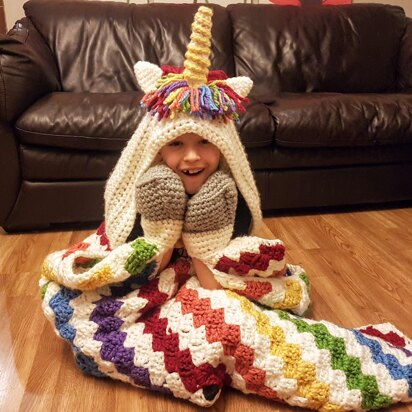 2in1 Rainbow Unicorn Hooded Blanket