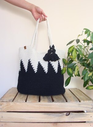 Large Geometric Tote