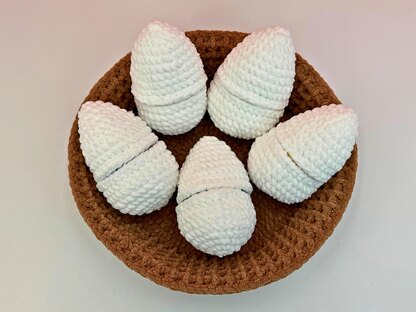 Adorable Baby Chicken Crochet Pattern, Chick in Egg and Nesting Basket
