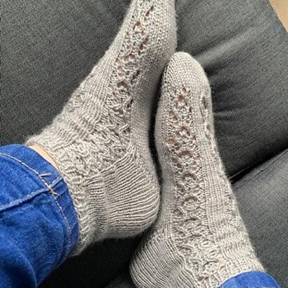 Pretty Feet 4 - knitting pattern