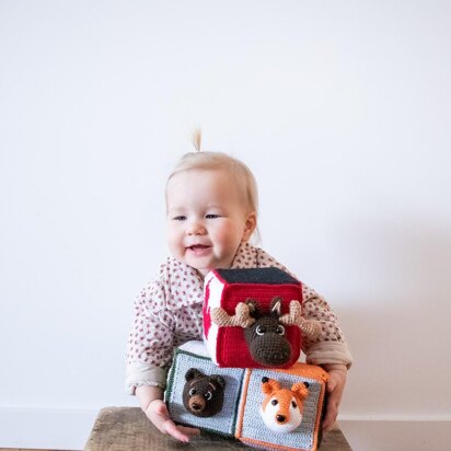 Canadiana Amigurumi Stacking Blocks