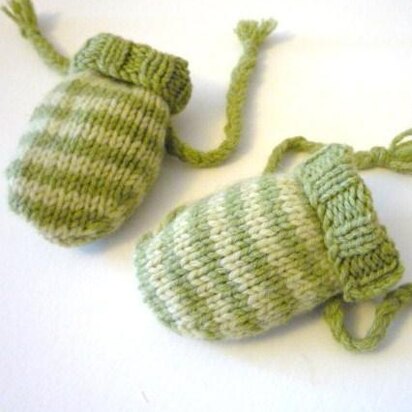 Easy Baby Stripe Mittens