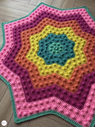 Nebula Bobble Star Blanket