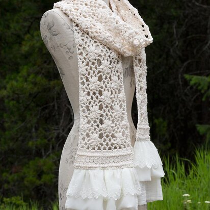 Crochet Lace Scarf with Flowers