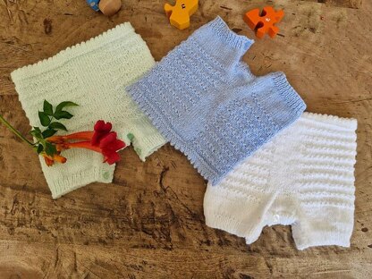 Short & Sweet Knicker-Shorts & Cardigan