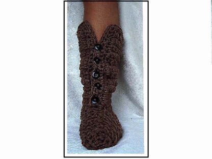 669 BUTTON Front crochet boot slippers, age 1 to adult