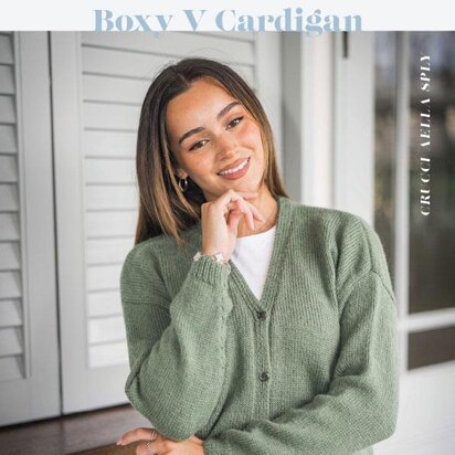 2307 Boxy V Cardigan