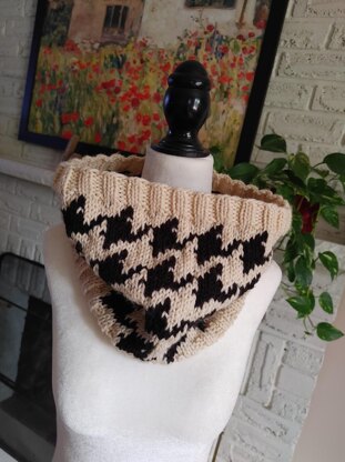 Luxe Houndstooth Cowl