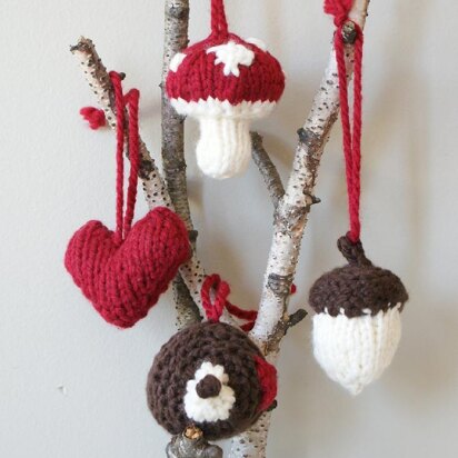 Chunky Knit Woodland Toy Ornaments: Mushroom, Acorn, Heart, Hedgehog (approx. 3")