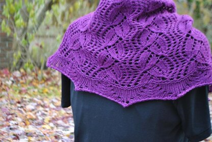 Daylily shawl