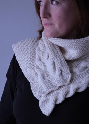 Ardcrony Shawlette