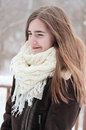 Irish Bobble Infinity Scarf