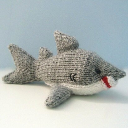 Shark Knit Pattern - knitting pattern