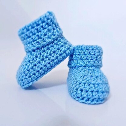 Simple Baby Booties