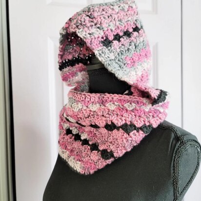 Pretty Petals Hooded Cowl