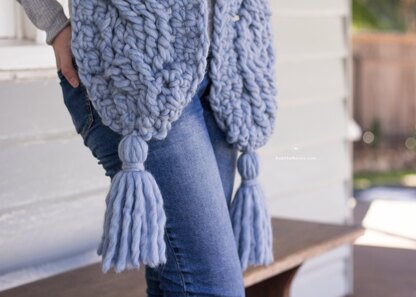 Eylenda Cable Scarf