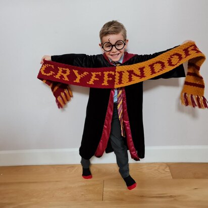 Harry Potter C2C Scarf Gryffindor, Slytherin etc