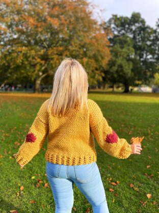 Queen of Hearts Chunky Sweater