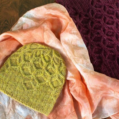 Beeswax Cowl — Baroque Purls