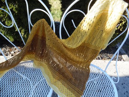 Keeping Ewe In Stitches Shawl