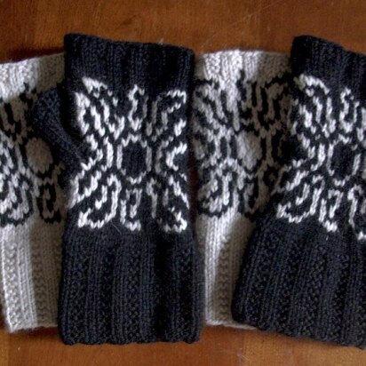 Midnight Suns Fingerless Mitts