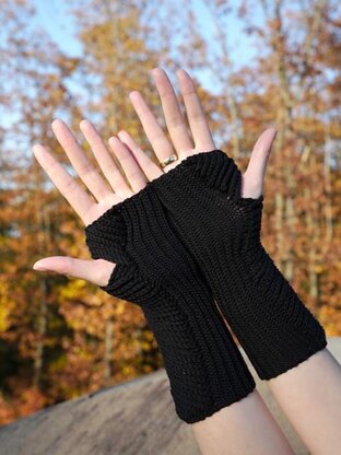 S- & z-Twist Mitts