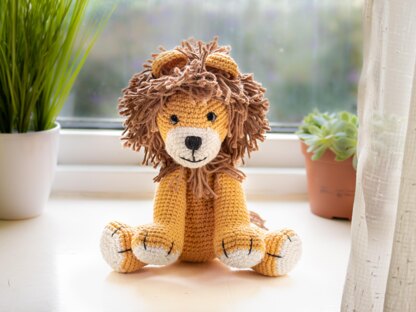 Lion Toy Amigurumi