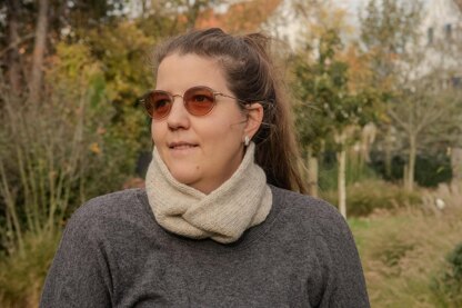 Twisted Cowl