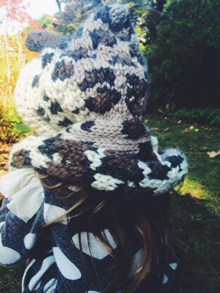 Langley the Leopard Hooded Scarf