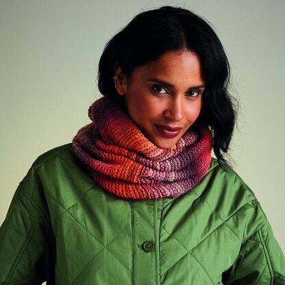 Sirdar 10729 Sunset Stroll Snood PDF