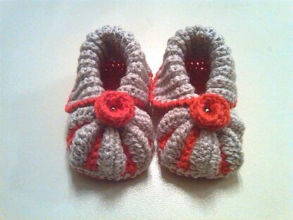 Rose Baby Booties / scarpine con roselline