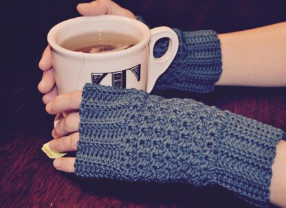 Star Stitch Mitts