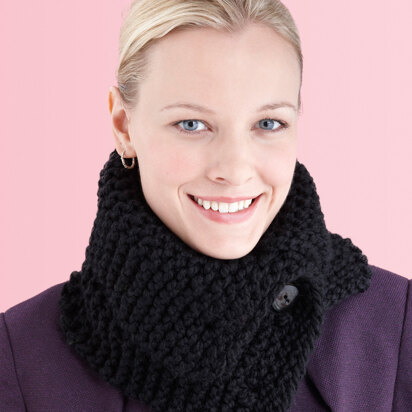 Buttoned Cowl in Lion Brand Wool-Ease Thick & Quick - L10745