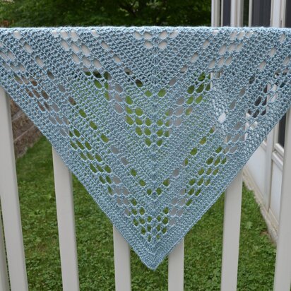 12 Summer Shawls to Crochet (Free Patterns)