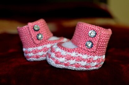 Daisy Stars Baby Booties