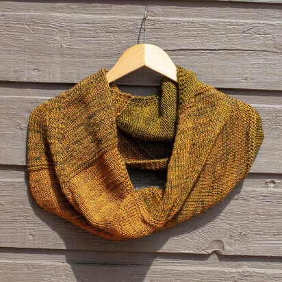 Wayfinder Cowl