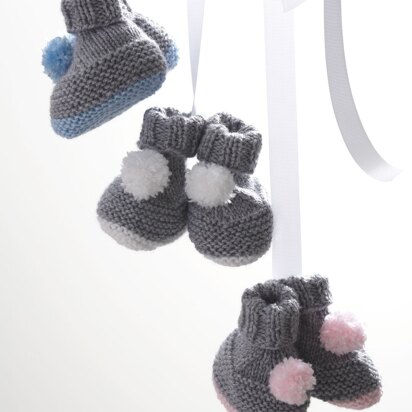 Pompom Booties in Bernat Softee Baby Solids