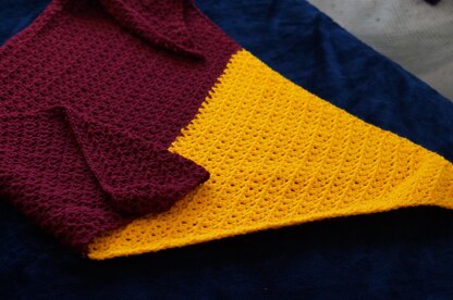 Summer v stitch shawl