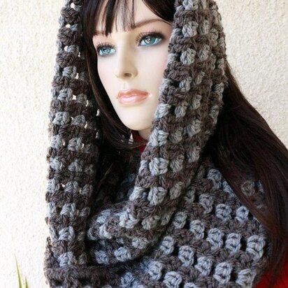 Chunky Crochet Infinity Scarf Two Tone