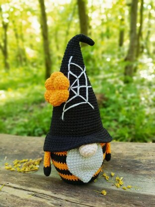 Halloween gnome (boy2)