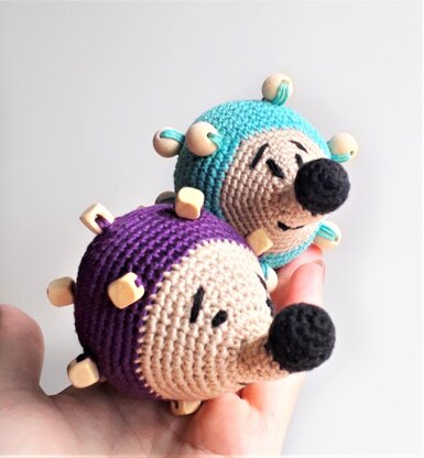 Sensory toy hedgehog baby teething