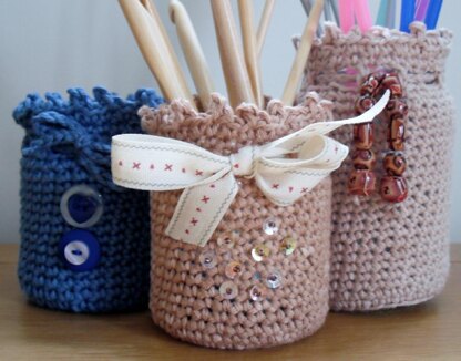 Simple crochet jar covers