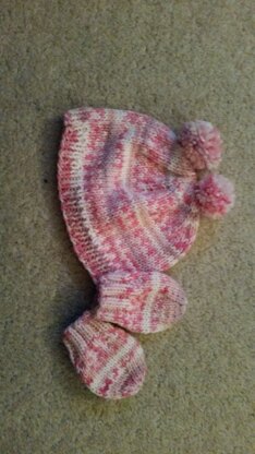 Baby hat & mittens