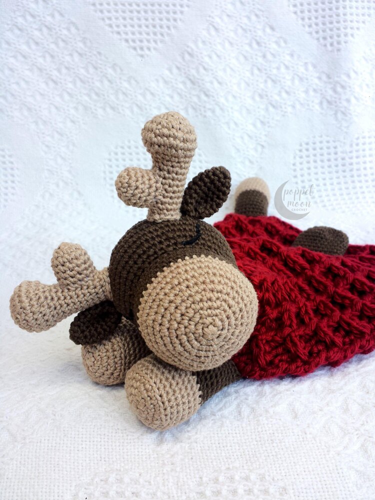 Happy Mole Lovey Crochet pattern by Poppet Moon Crochet