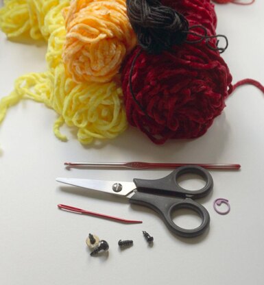 Crochet Pattern For The Amigurumi Cuddly Spider