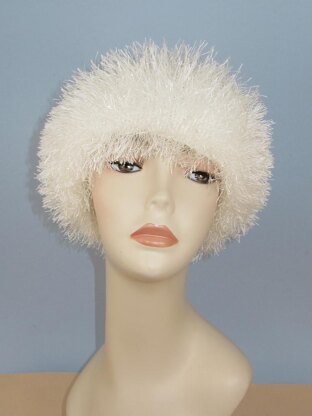 Faux Fur Trim Garter Stitch Beanie Hat