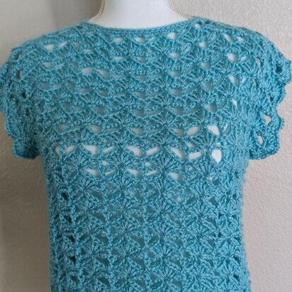 LIGHT AQUA GREEN CROCHET SHELL STITCH TOP