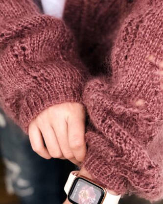 Very Berry Cardigan - knitting pattern