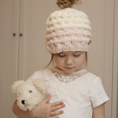 Kaia ombre bun hat