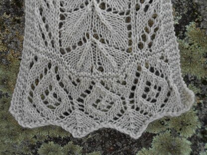 Silver-leaf Scarf